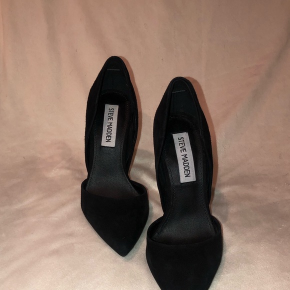 Steve Madden Black Pumps - Picture 4 of 7